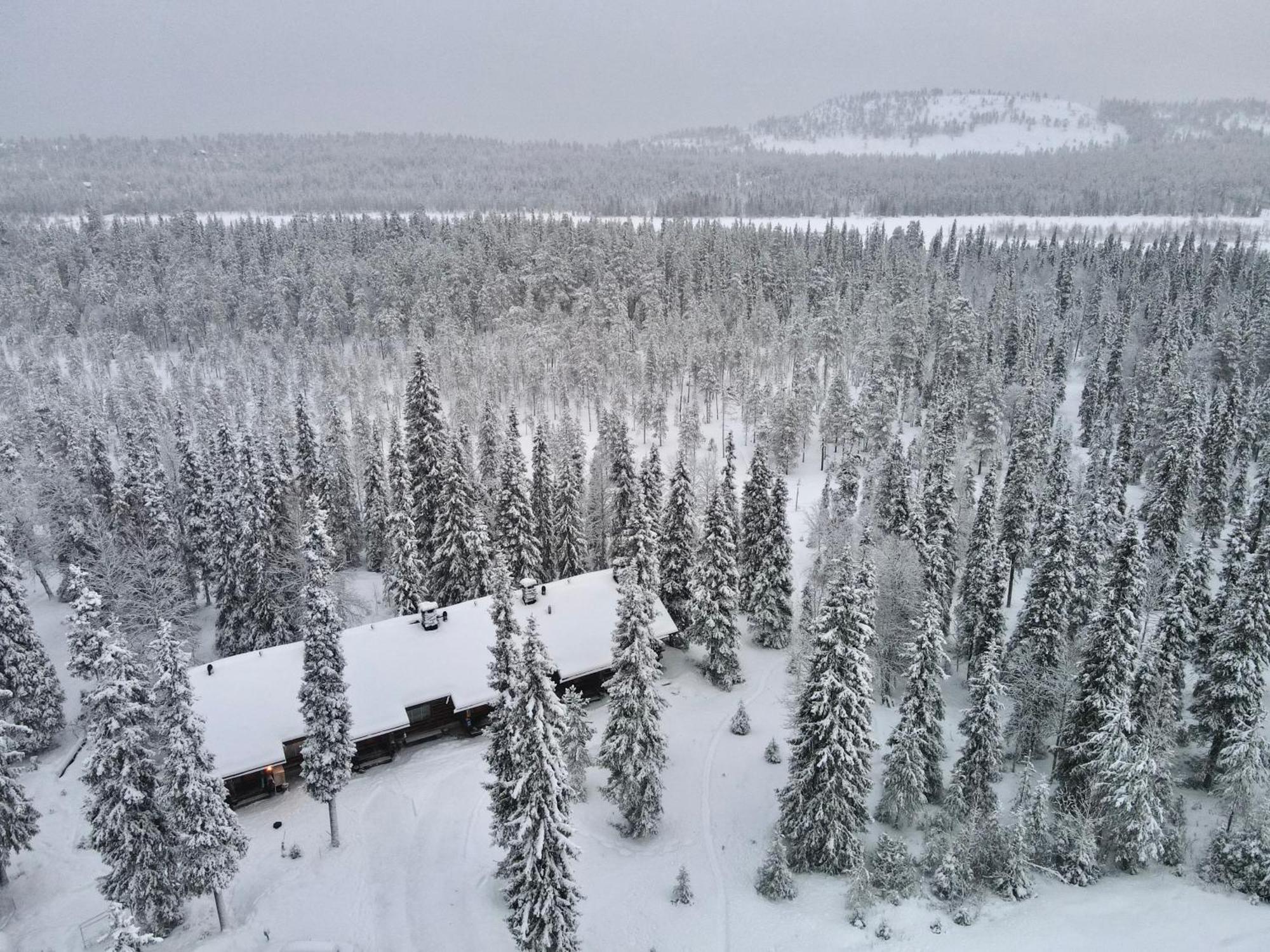Apartment Jylhaekelo - A Cozy Loghouse In The Heart Of Lapland