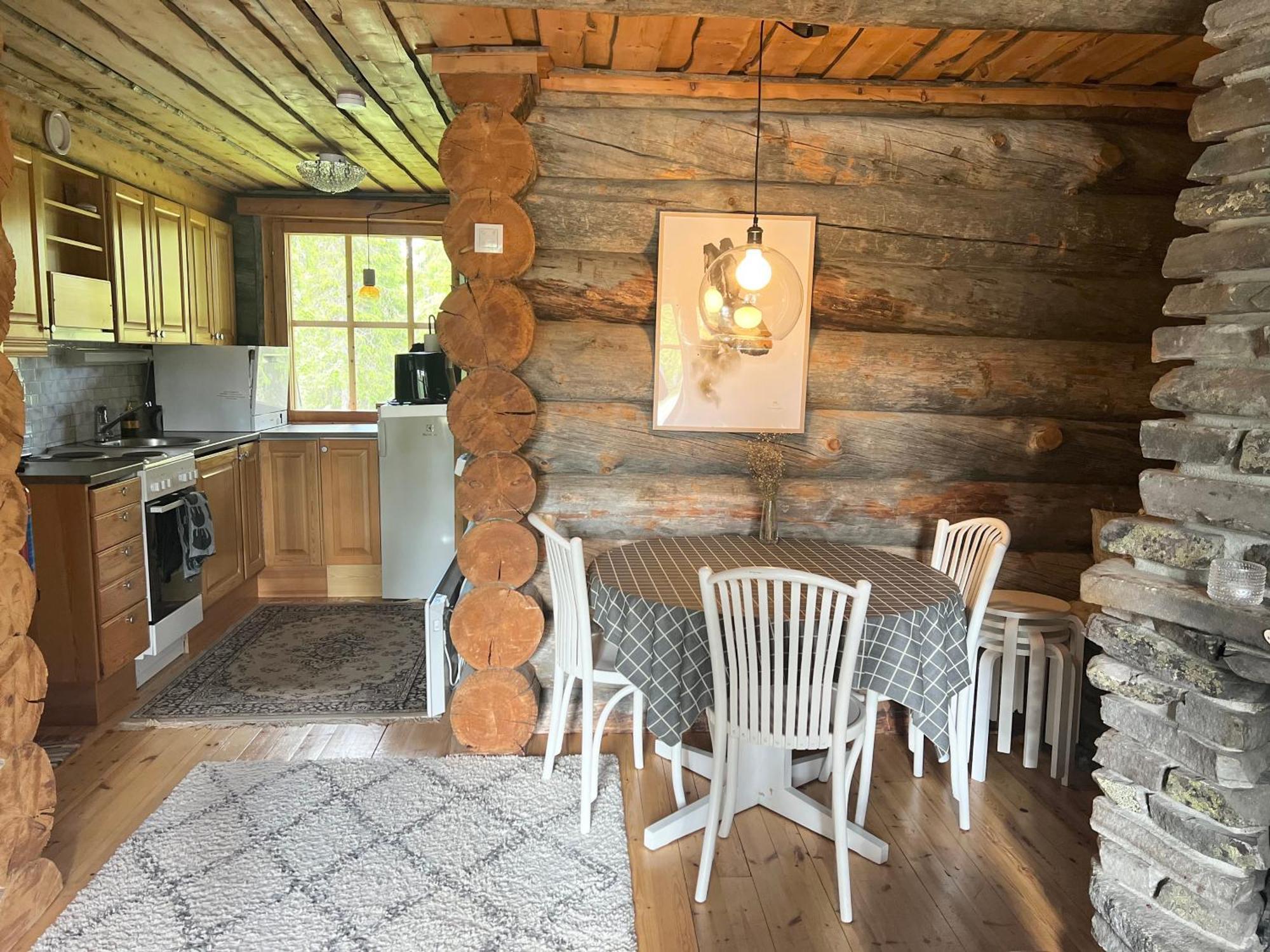 Jylhaekelo - A Cozy Loghouse In The Heart Of Lapland *